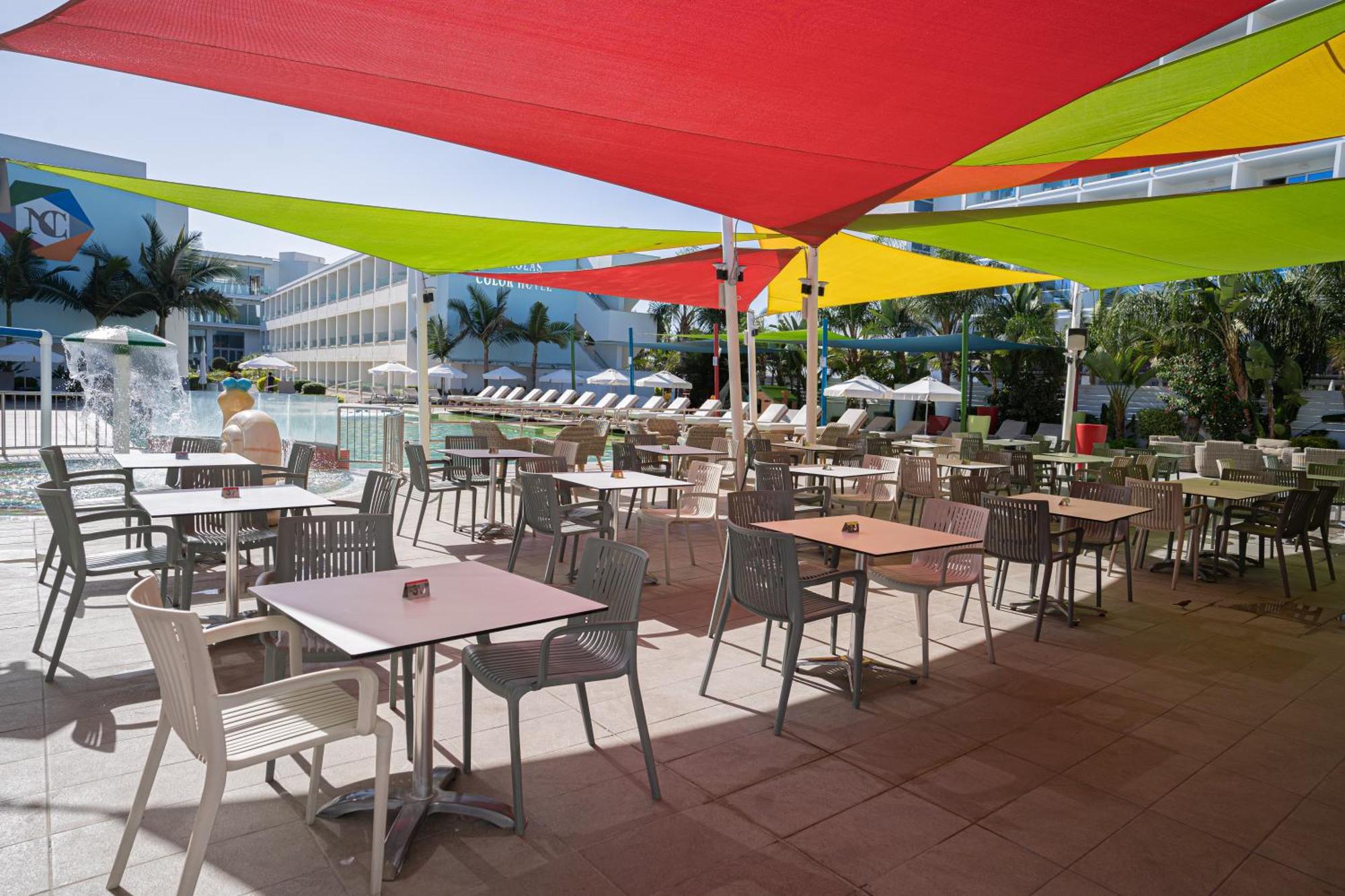 Nicholas Color Hotel Айя Напа Екстериор снимка