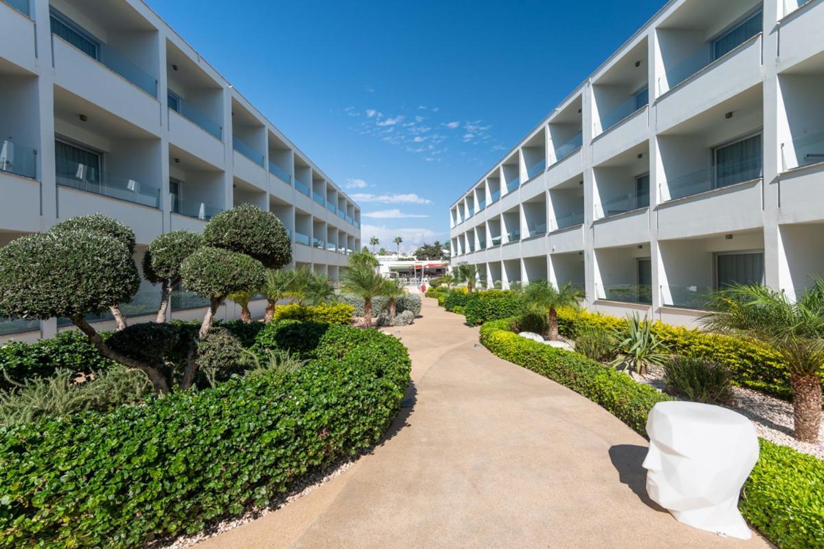 Nicholas Color Hotel Айя Напа Екстериор снимка