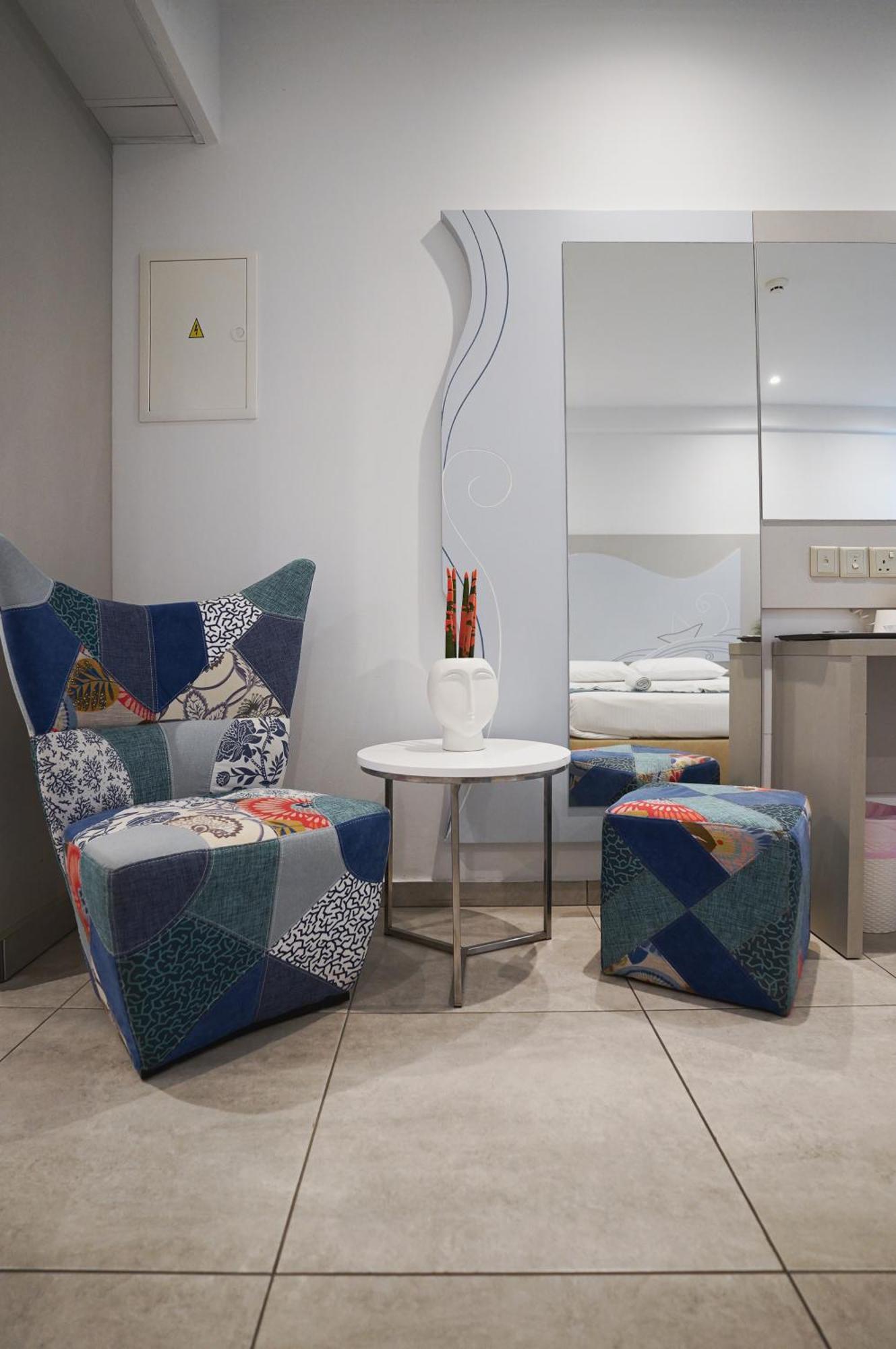 Nicholas Color Hotel Айя Напа Екстериор снимка